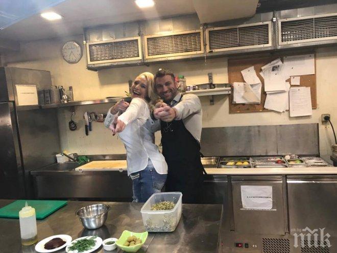 Ексминистър и най-желан ерген хвана черпака