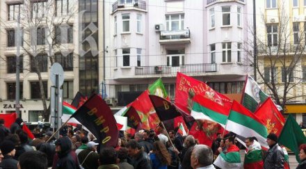 вмро егоизмът патриотичните лидери пак избута дпс напред