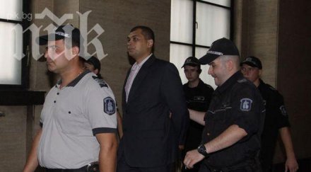 пик поискаха линчуват бивш скандален депутат герб агитирал вмро предлагал лева глас