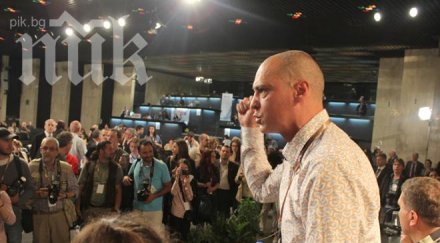 протестиращи лидери превзеха залата пресконференции ндк