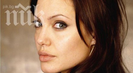 отрязаха гърдите анджелина джоли заради риск рак