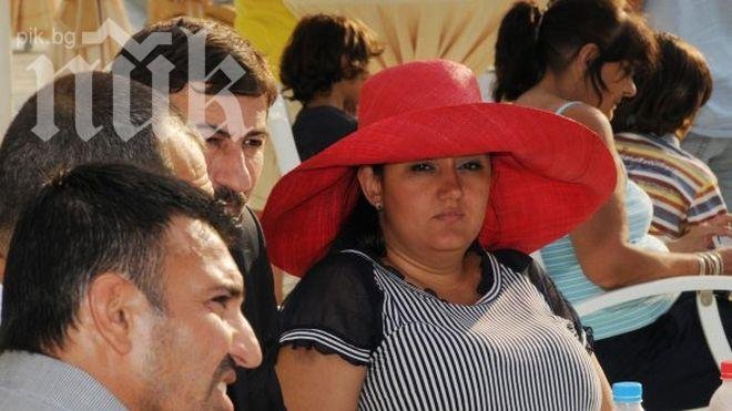 Само в ПИК: Лиляна Павлова притискала бизнесмени да играят срещу Станишев