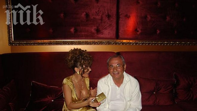 Доган празнува до зори в Боянските сараи