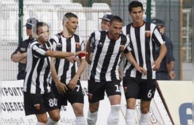 Локо (Пловдив) прегази Монтана за едно полувреме