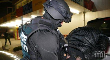 последните минути отведоха разпит шефове медицинския университет прави акция заради корупция