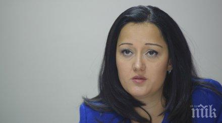 ексклузивно пик лиляна павлова изригна фалшива новина строеж джамия търси правата