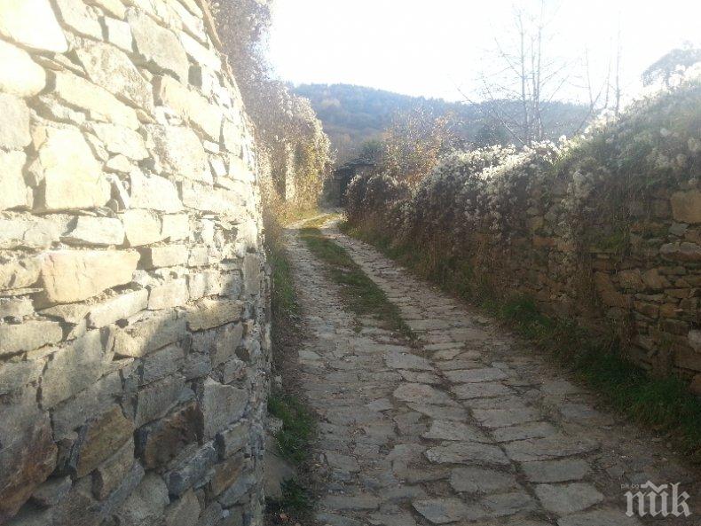 Министерството на културата проверява сигнал за премахване на калдъръма в Мелник