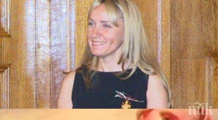 пик ретро елена йончева лъсна полугола