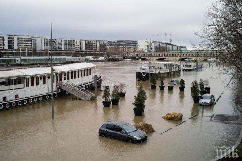 ЗИМЕН АПОКАЛИПСИС! Наводнения и риск от лавини заплашват Западна Европа
