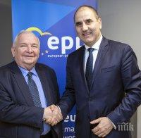 Цветан Цветанов обсъди политическата обстановка в България и ЕС с председателя на ЕНП Жозеф Дол