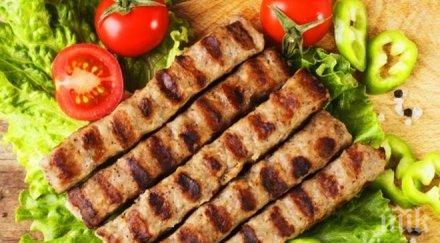 продават български кебапчета мусака центъра лас вегас