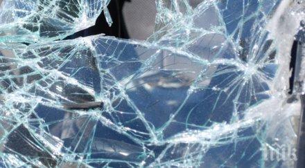 микробус джип размазаха дамяница пострадали