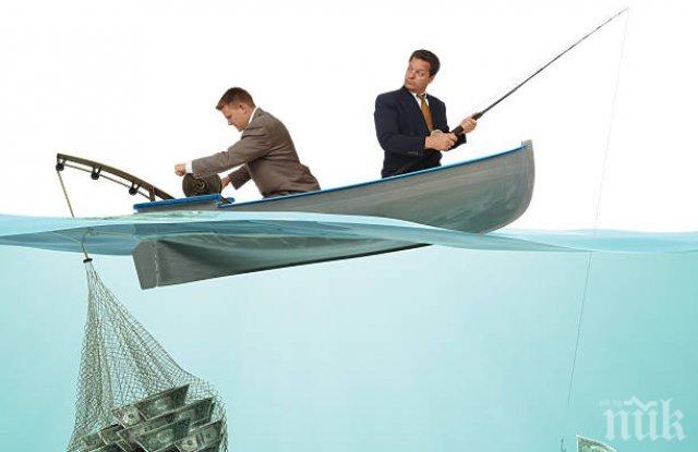 Мамят ни на гърба на Кока-Кола