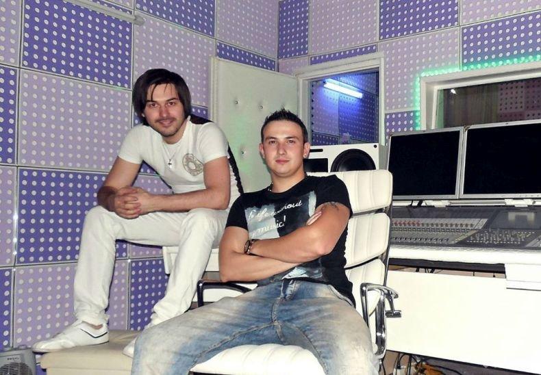 СТРАШЕН СКАНДАЛ В ЧАЛГАТА! Милионер от Белгия обвини композитора Оцко в кражба на 1 милион! (ПОДРОБНОСТИ)