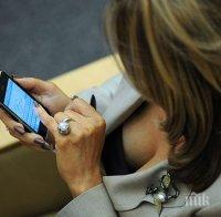 Джеймс Матис иска да забрани носенето на лични мобилни телефони в Пентагона
