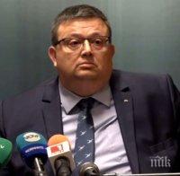 Цацаров разпореди проверки за скандалите в БДЖ