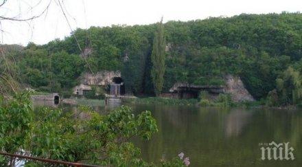 доброволци пазят язовирите бракониери