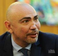 НОВ ЧОВЕК! Росен Петров извая носа си във Франция срещу 30 000 евро