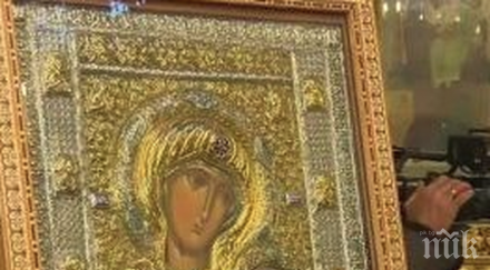 чудотворна икона богородица пристигна софия помага нелечимо болните бедните