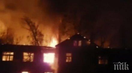 огнен петрич изгоряха 1000 квм сградата бившето танково поделение