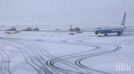 заради лошото време полета задържани отменени летищата москва
