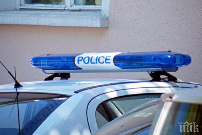 Наркобандити на прицела на ченгетата в Сандански! Закопчаха двама