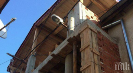 гениално цигани вградиха стълб уличното осветление новопостроена къща