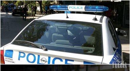 извънредно масово меле ихтиман побеснели роми налагат полицаи раниха двама