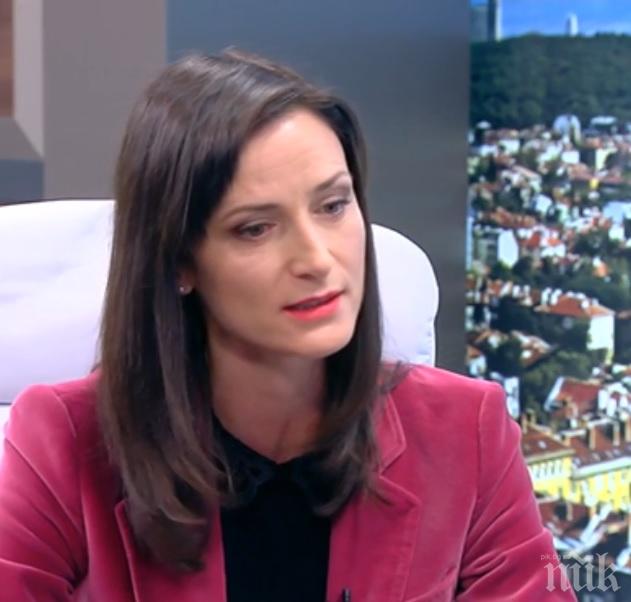 Мария Габриел уличи евродепутатката Ска Клер в лъжа: Не е вярно, че между България и ЕК няма комуникация