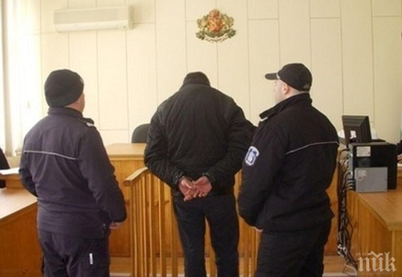 Столичен тарикат мами поморийци, представя се за крупен бизнесмен