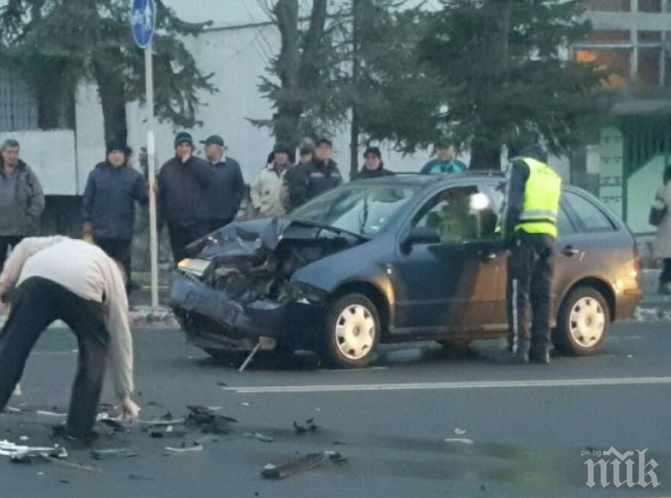 ОТ ПОСЛЕДНИТЕ МИНУТИ! Блъснаха момиче на зебра в Бургас