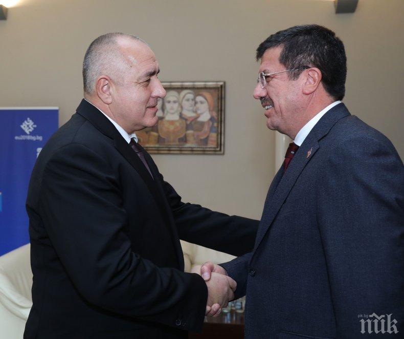 ВАЖНА СРЕЩА! Борисов разговаря с турския министър на икономиката Нихат Зейбекчи

