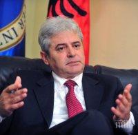 Али Ахмети е активен и в Прищина, обсъждал е подялбата на Косово с премиера на Албания и президента на Косово