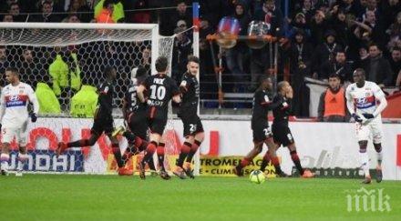 домакински провал трета поредна загуба лион