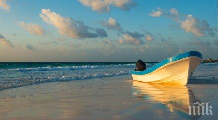 малшанс американска двойка напусна работа пътешества лодка потъна дни