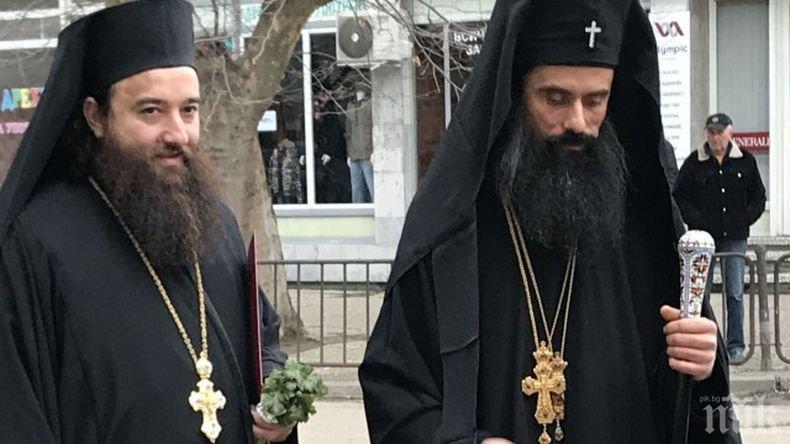 Стотици посрещнаха във Видин митрополит Даниил