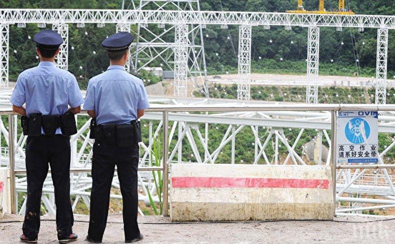 Кърваво меле! Десет загинали при катастрофа между микробус и камион в Китай