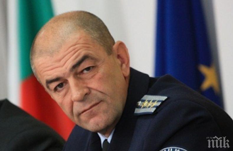 Обрат! Докато го гласят за шеф на НСО, зам.-шефът на „Национална полиция“  плаши с оставка 