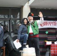 Белозем избра Царица на виното, пиха на корем