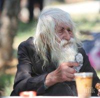 ИЗВЪНРЕДНО В ПИК! Почина Дядо Добри! Светецът от Байлово издъхна на 103 години