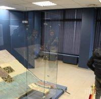 Посрещнаха с военен ритуал копие на Самарското знаме във Велико Търново