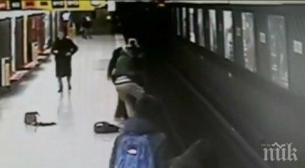 инцидент щастлив тийнейджър спаси дете паднало релсите милано видео