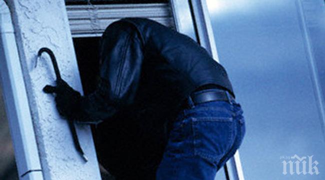 ОПАСНИ МУЦУНИ! Шопито и негов авер издебнаха съсед да отиде на гурбет и ограбиха къщата му