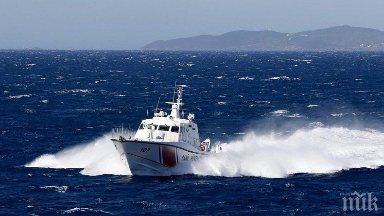 Напрежение между Гърция и Турция след сблъсък на два кораба