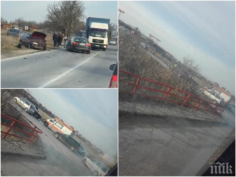 Катастрофа с шофьор без книжка затапи Околовръстното на Пловдив! (СНИМКИ)