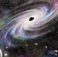 Зрелище! Супермасивна черна дупка погълна галактика-поничка