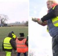 Сезонни български работници във Великобритания с ексклузивен разказ за условията на труд и живот