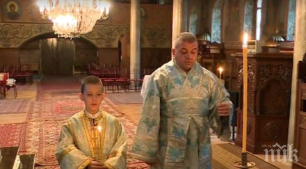 годишно момче малкият иподякон българия