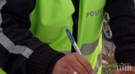 екшън пътя автомобил озова мантинела изхода велинград снимка