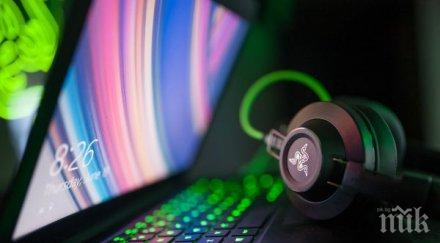 слагайте слушалки бюрото